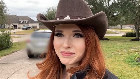 amouranth assistant|doc johnson amouranth.